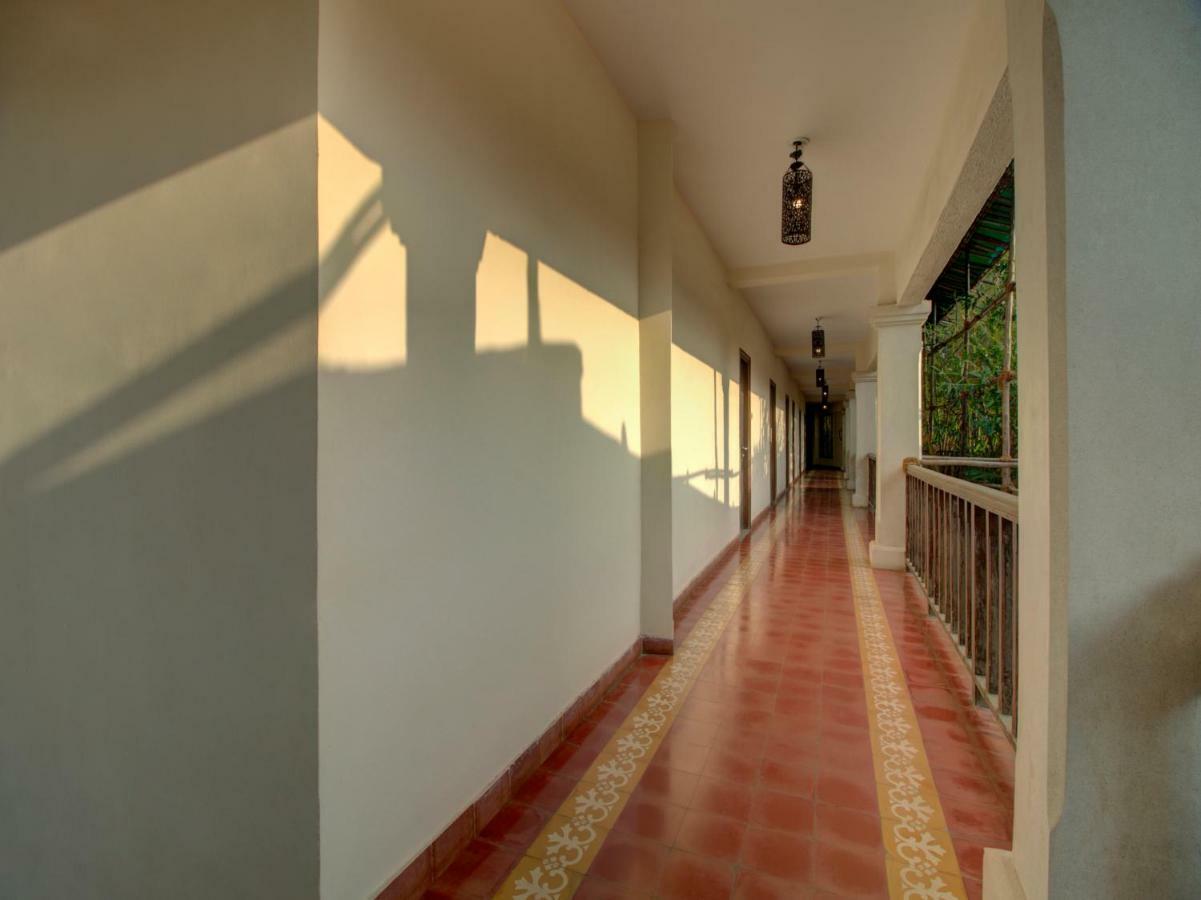 Hotel Capital O 36727 Plush Retreat Dive Exterior foto
